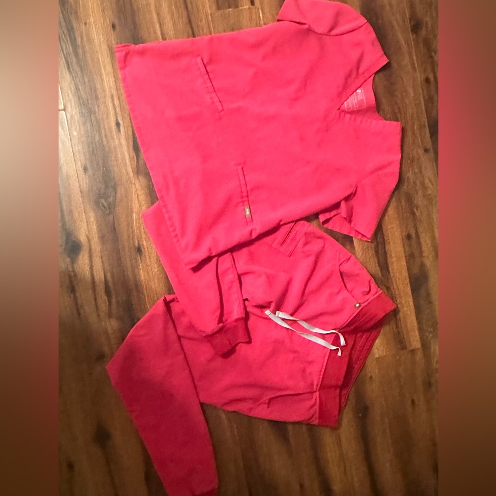 Size Small Figs set